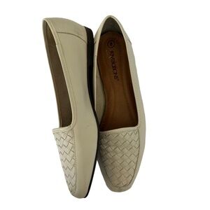 Revelations White Woven Toe Detail Lightweight‎ Womens Loafers Flat Size 8